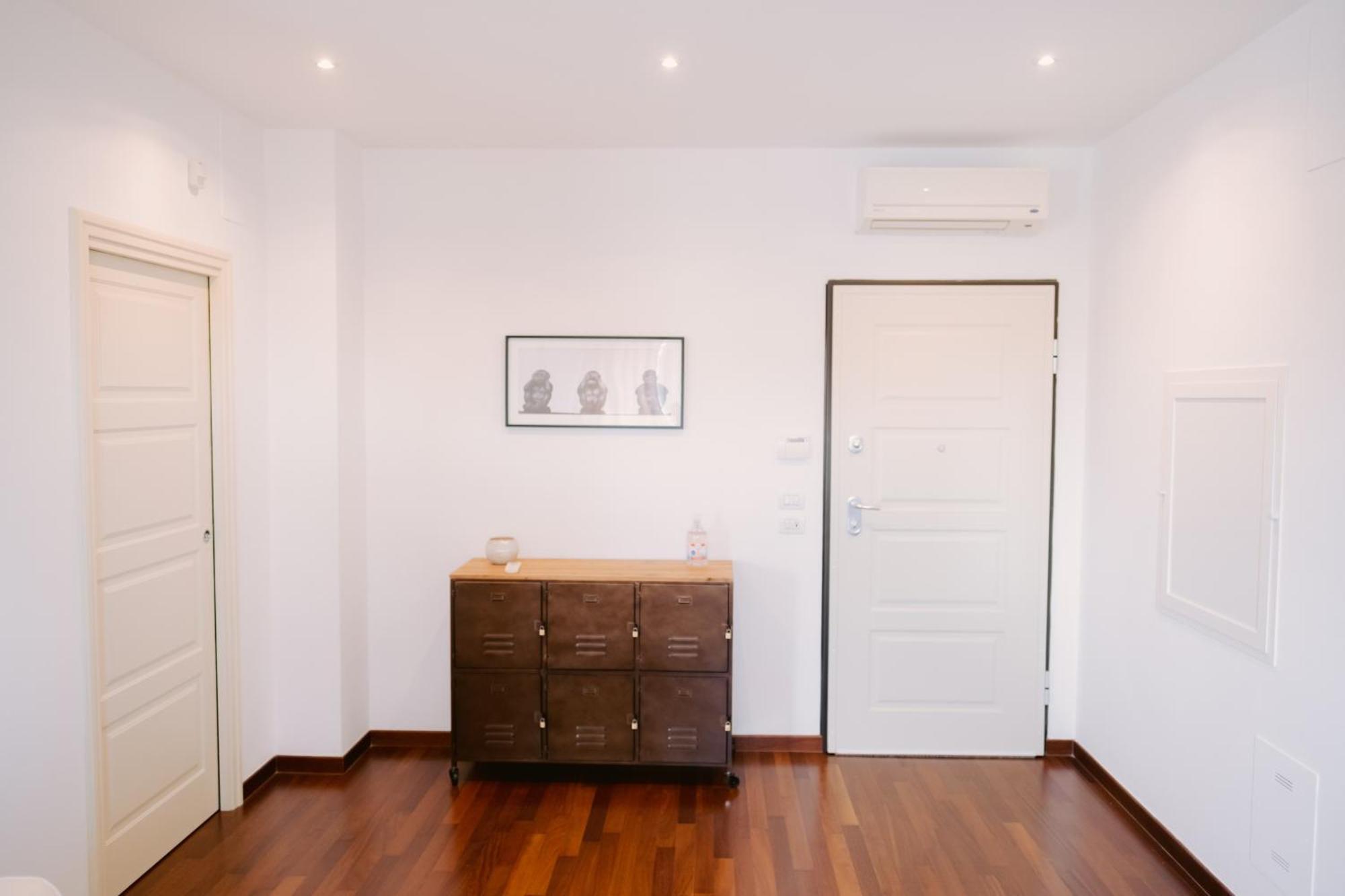 Central Apartment باري المظهر الخارجي الصورة